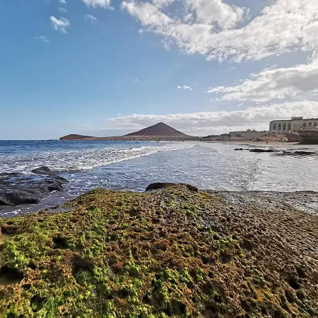 Home2book Bright Penthouse Medano, Terrace & Pool Apartmán *