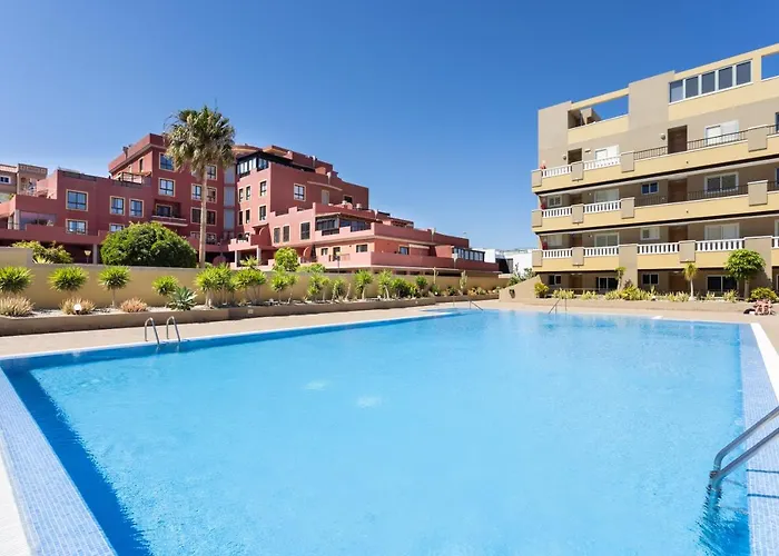 Home2book Bright Penthouse Medano, Terrace & Pool Apartman