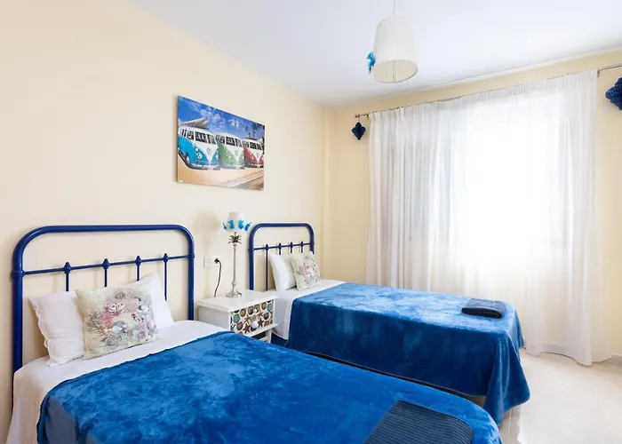 Home2book Bright Penthouse Medano, Terrace & Pool דירה