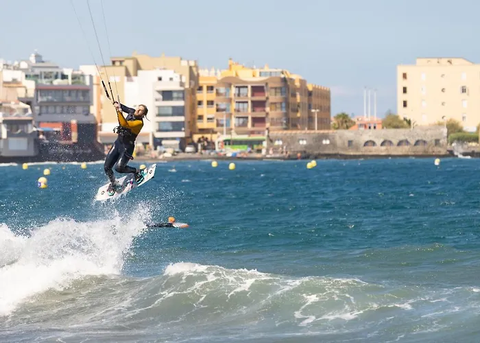 Home2book Bright Penthouse Medano, Terrace & Pool דירה אל מדאנו